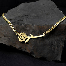 Load image into Gallery viewer, Gold plated Rose choker chain